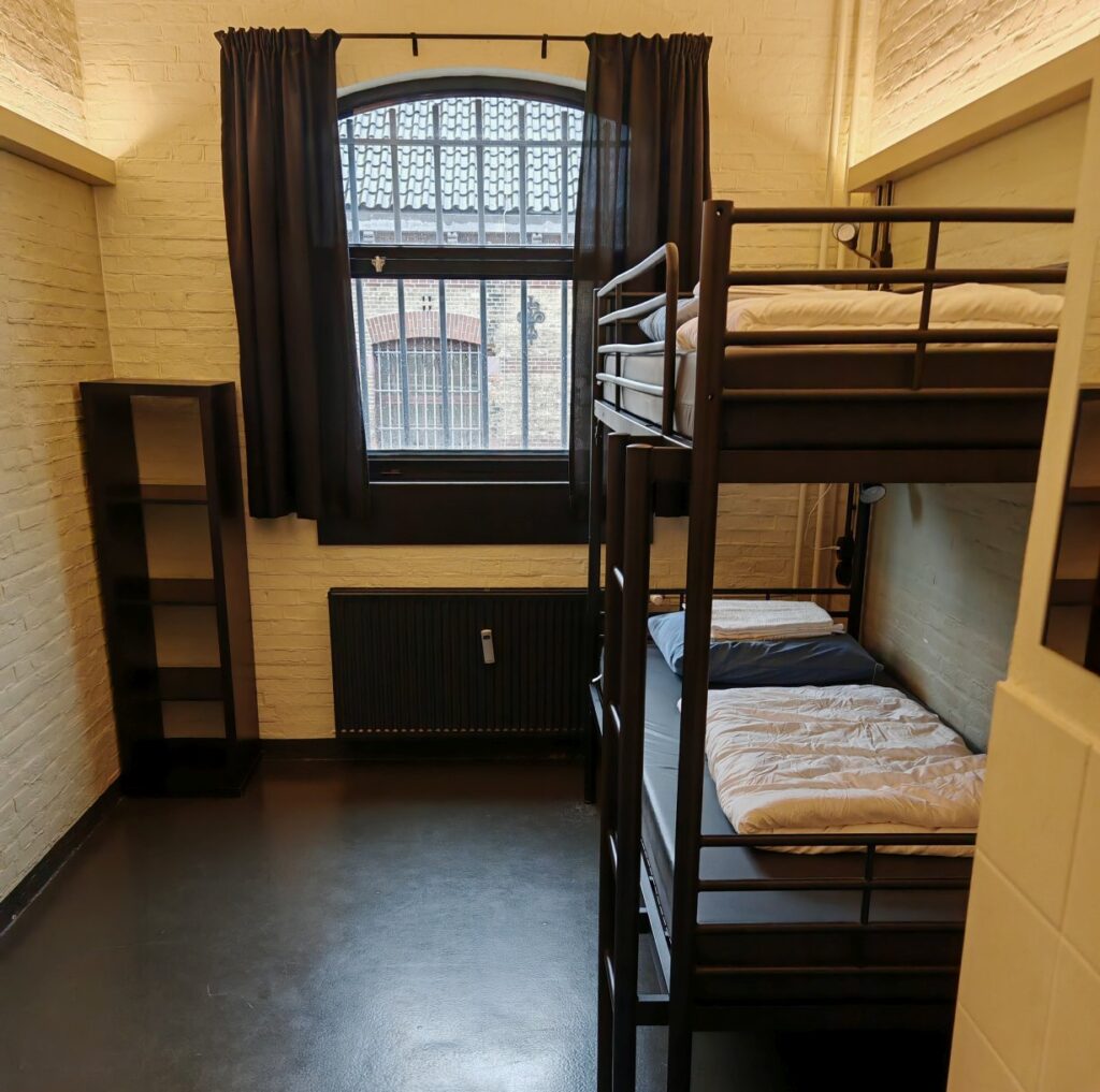 Übernachtung im ehemaligen Gefängnis