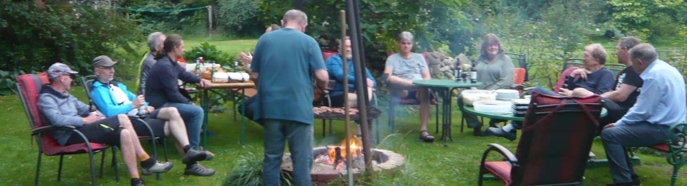 HPV-Treffen mit Lagerfeuer