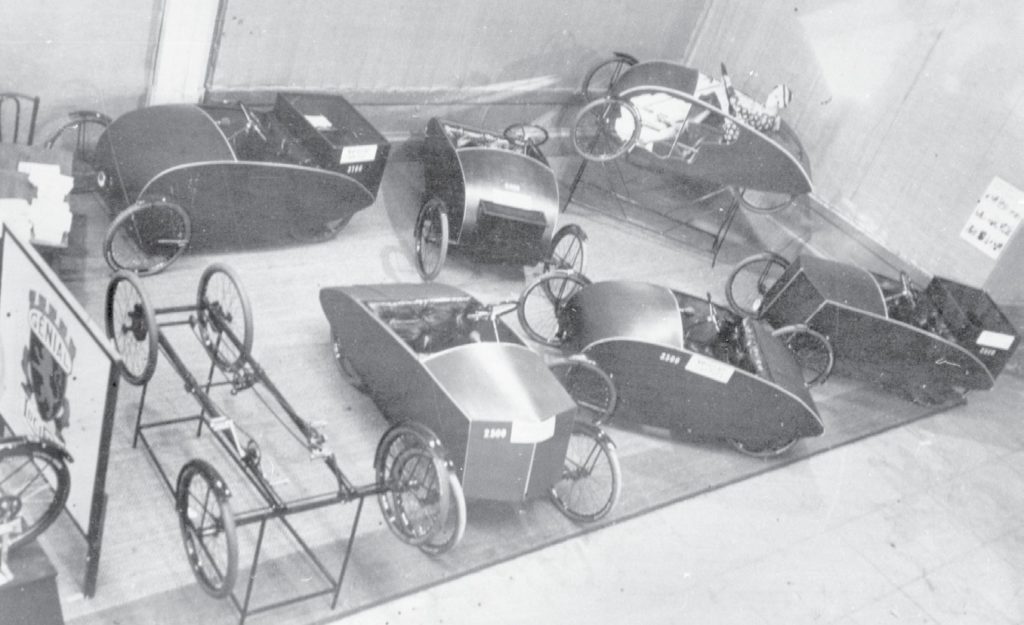 Mochet auf der Autoschau 1932 in Paris