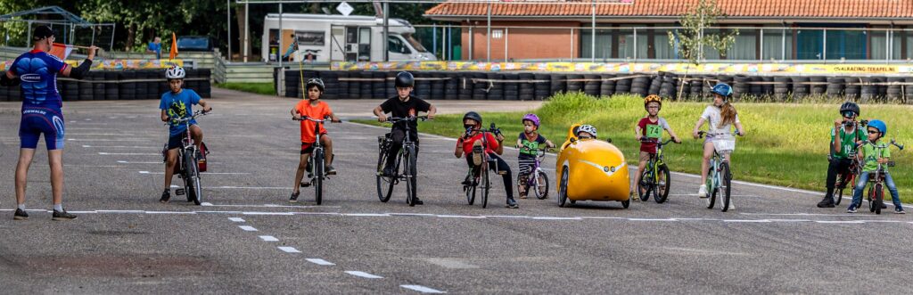 Start zum Nachwuchsrennen © Martin Muntendam